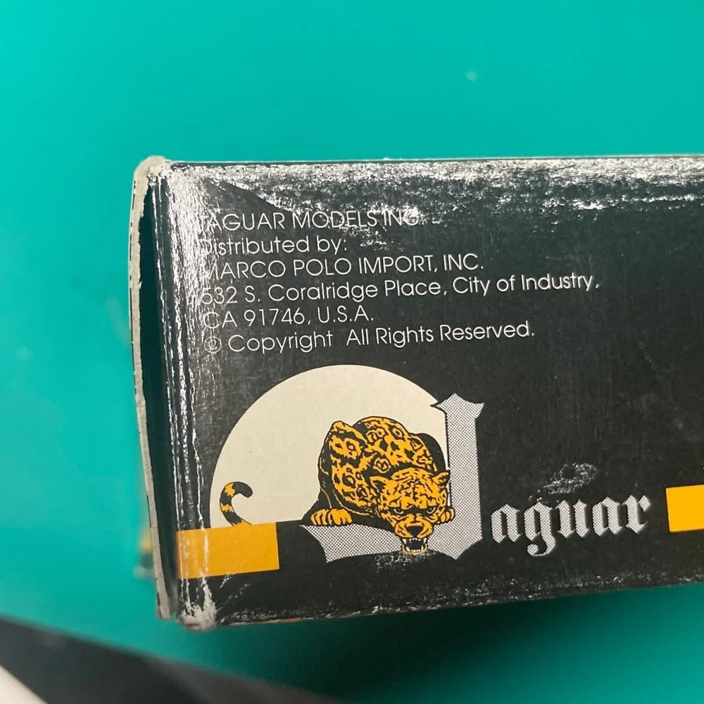 Jaguar 1/35 model, WWII, accordion players, #63069, resin figures x 2, unbuilt